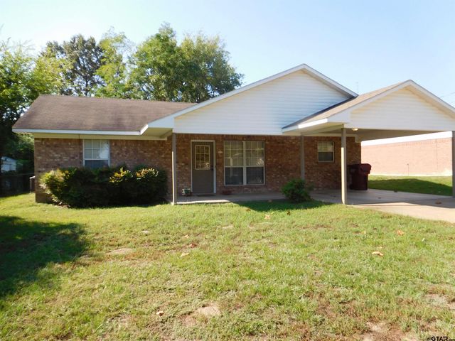 405 Cherry St, Chandler, TX 75758