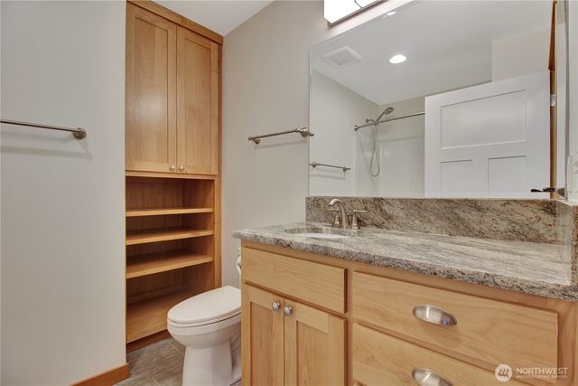 177 S Sunrise Boulevard, Camano Island, WA 98282