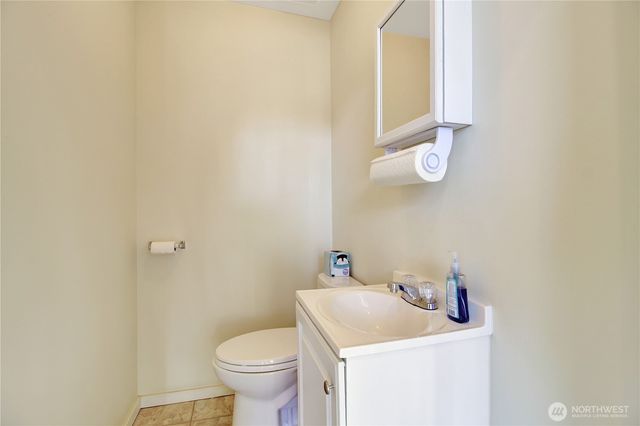 177 S Sunrise Boulevard, Camano Island, WA 98282