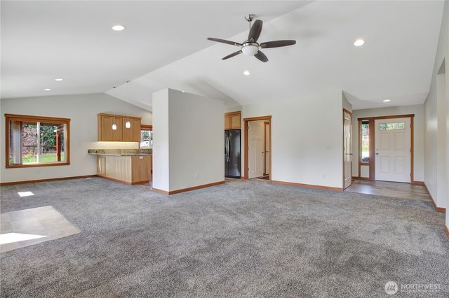 177 S Sunrise Boulevard, Camano Island, WA 98282