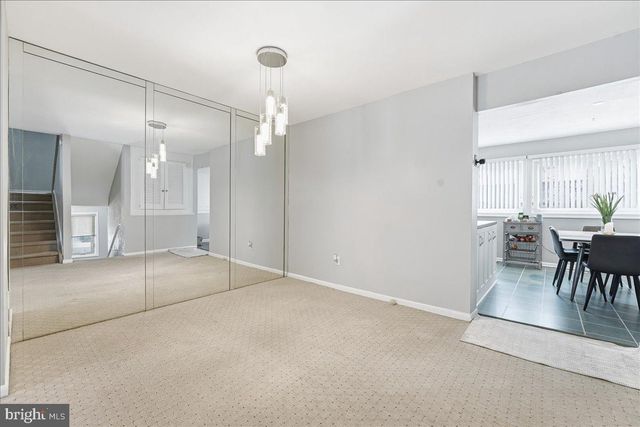 159 HENDERSON PL, Hightstown, NJ 08520