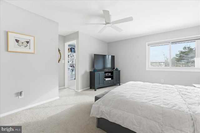 159 HENDERSON PL, Hightstown, NJ 08520