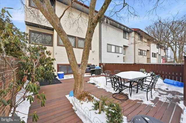 159 HENDERSON PL, Hightstown, NJ 08520