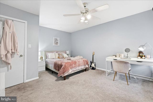 159 HENDERSON PL, Hightstown, NJ 08520