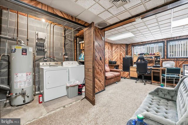 159 HENDERSON PL, Hightstown, NJ 08520