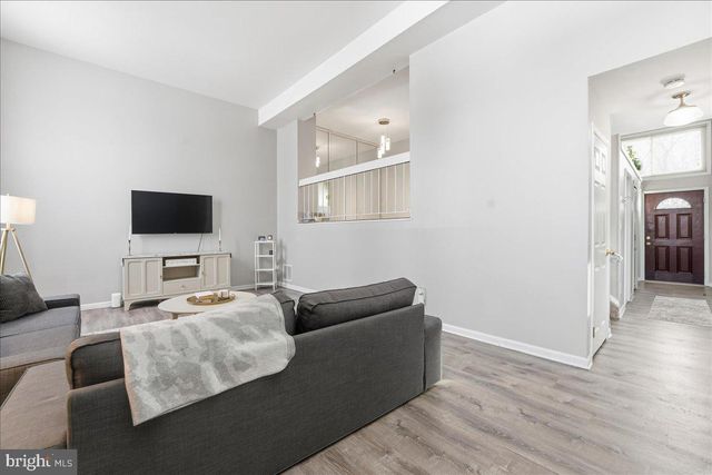 159 HENDERSON PL, Hightstown, NJ 08520