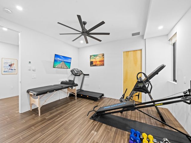 609 Poinciana Drive, Fort Lauderdale, FL 33301