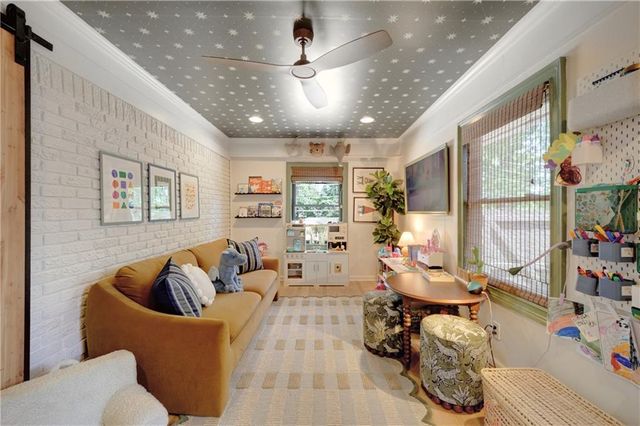 2334 Cortez Way NE, Brookhaven, GA 30319