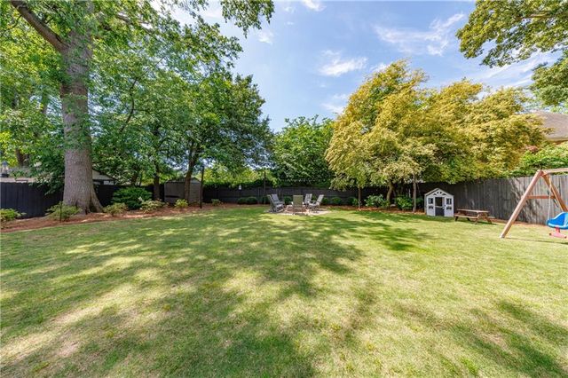 2334 Cortez Way NE, Brookhaven, GA 30319