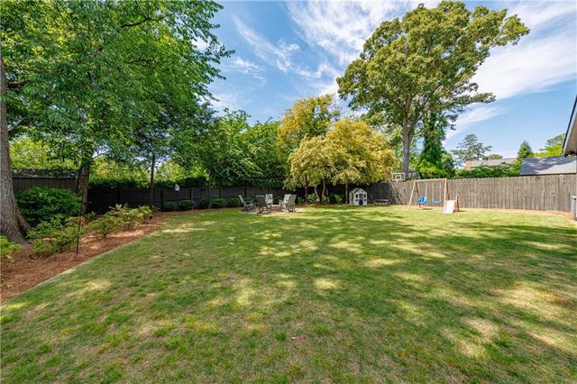 2334 Cortez Way NE, Brookhaven, GA 30319