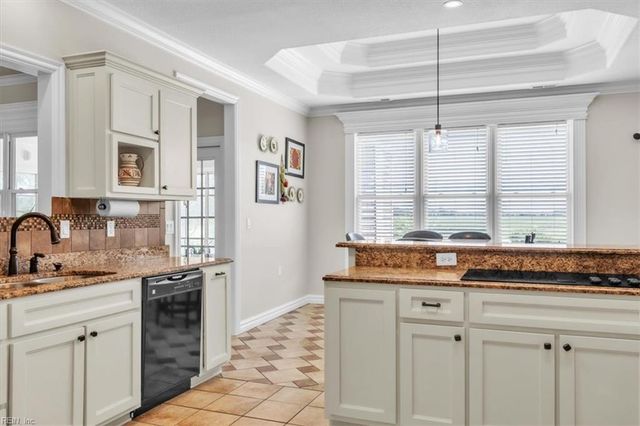 1717 Long Ridge RD, Chesapeake, VA 23322