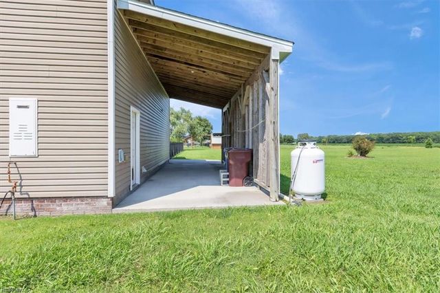 1717 Long Ridge RD, Chesapeake, VA 23322