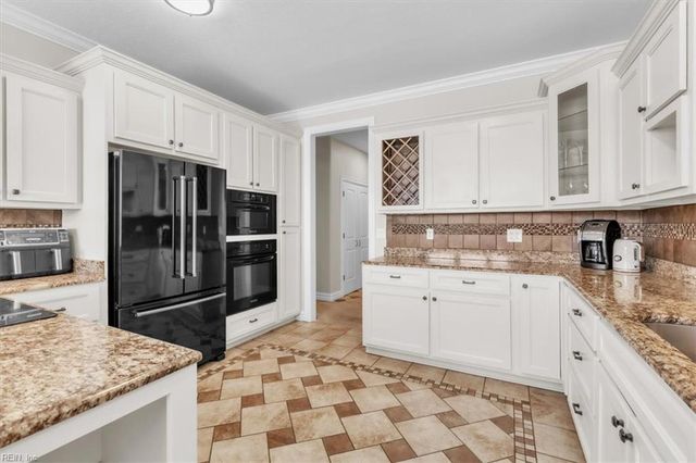 1717 Long Ridge RD, Chesapeake, VA 23322