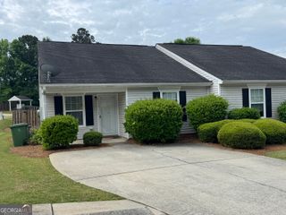 1710 Summerwoods Lane, Griffin, GA 30224