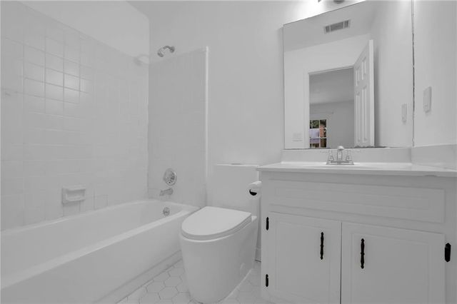 3166 Corner Oak Drive, Norcross, GA 30071