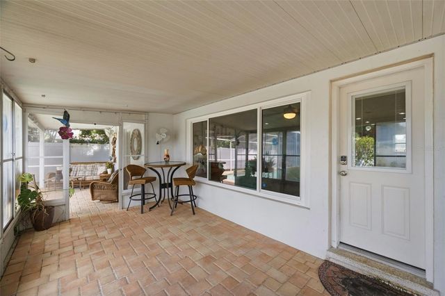 6765 3RD AVENUE N, St Petersburg, FL 33710