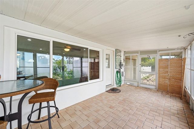 6765 3RD AVENUE N, St Petersburg, FL 33710