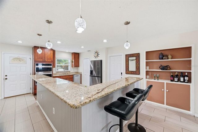 6765 3RD AVENUE N, St Petersburg, FL 33710