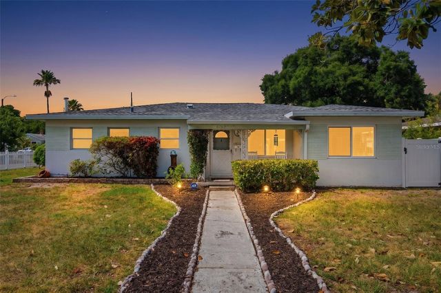 6765 3RD AVENUE N, St Petersburg, FL 33710