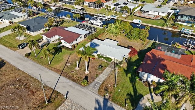 5155 Sunnybrook CT, Cape Coral, FL 33904