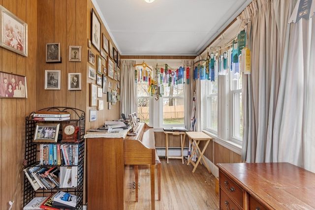 43 Bradford Avenue, Haverhill, MA 01835