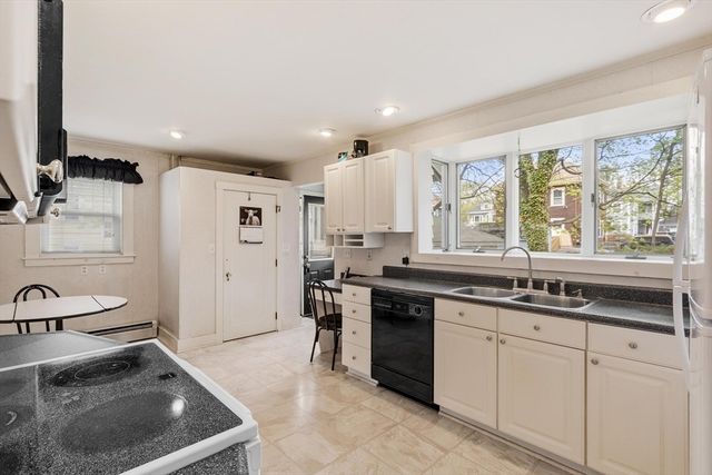 43 Bradford Avenue, Haverhill, MA 01835