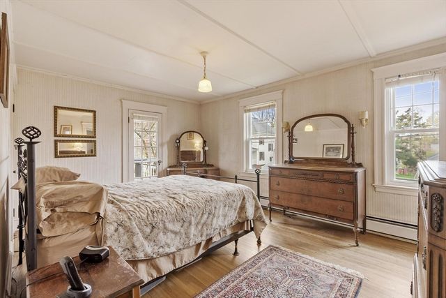 43 Bradford Avenue, Haverhill, MA 01835