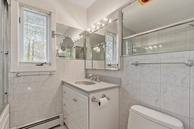 43 Bradford Avenue, Haverhill, MA 01835