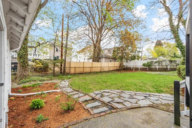 43 Bradford Avenue, Haverhill, MA 01835