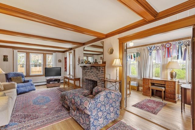 43 Bradford Avenue, Haverhill, MA 01835