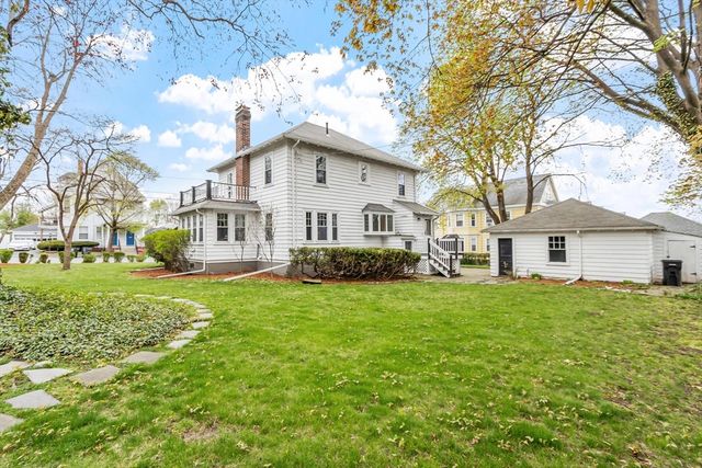 43 Bradford Avenue, Haverhill, MA 01835