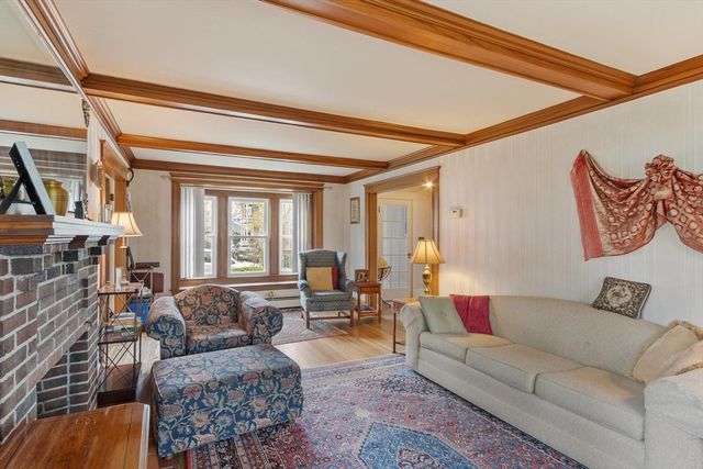 43 Bradford Avenue, Haverhill, MA 01835