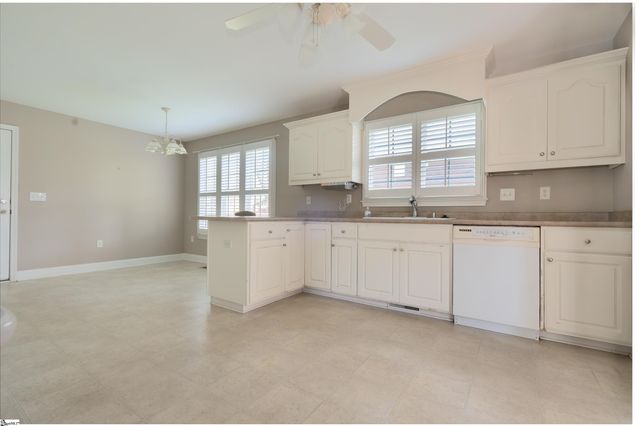 459 Cobblestone Drive, Inman, SC 29349