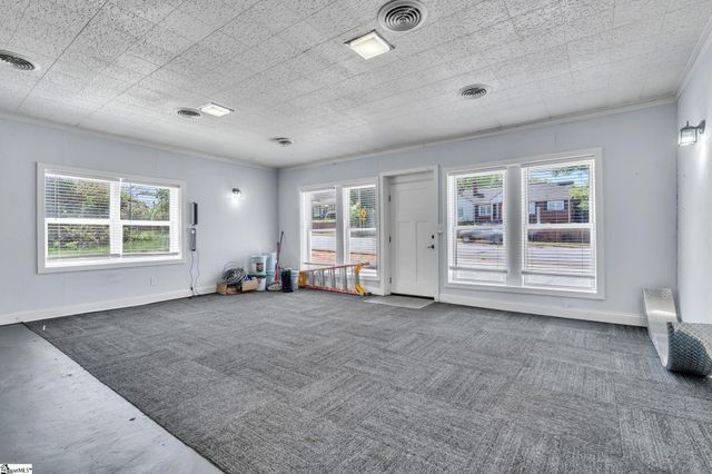612 W Main Street, Easley, SC 29640