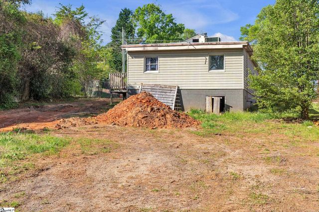 612 W Main Street, Easley, SC 29640