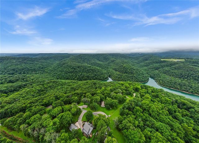 13437 Holly Lane, Garfield, AR 72732