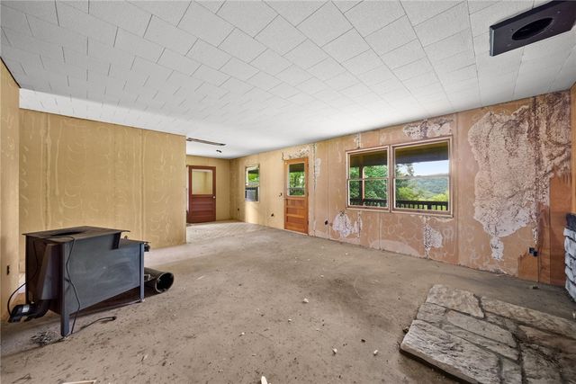 13437 Holly Lane, Garfield, AR 72732