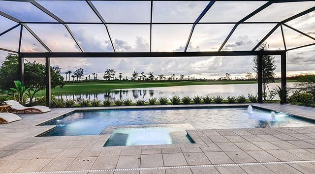 14907 CONTENTA LOOP, Bradenton, FL 34211