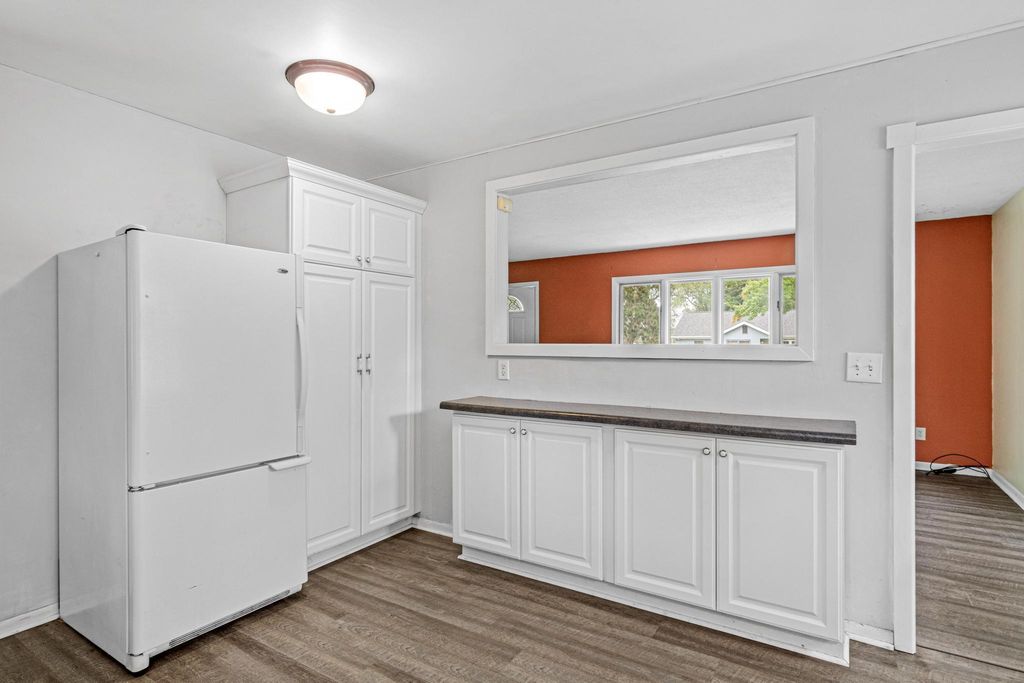 5555 Welcome Avenue N, Crystal, MN 55429 — photo 5