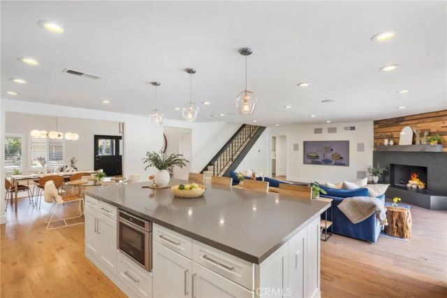 2705 Starbird Drive, Costa Mesa, CA 92626