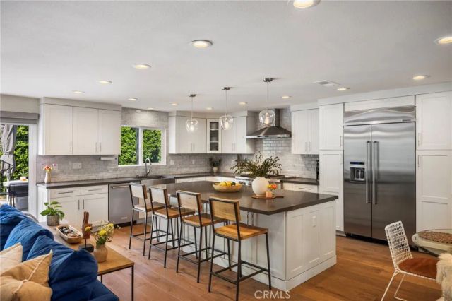 2705 Starbird Drive, Costa Mesa, CA 92626