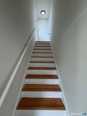 163 Collins Street 2, New Britain, CT 06051