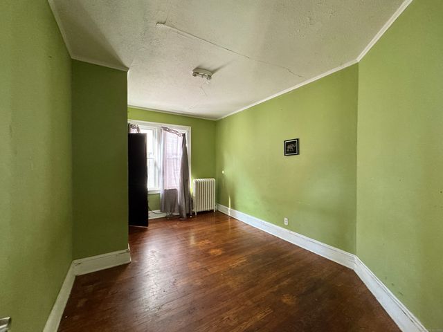 102 Rowe Avenue, Hartford, CT 06106