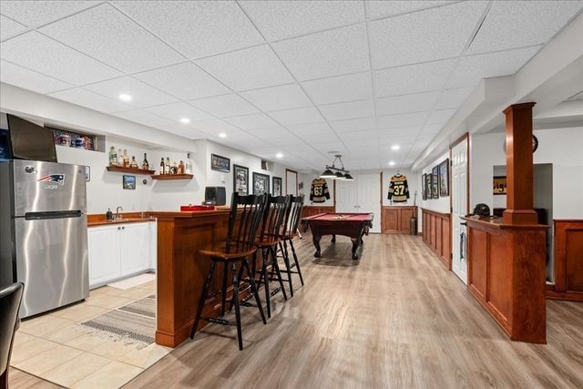 14 Amherst Rd, Shrewsbury, MA 01545