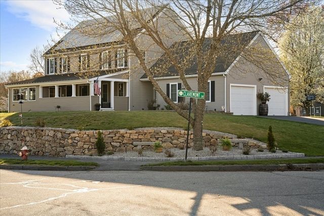 14 Amherst Rd, Shrewsbury, MA 01545