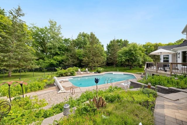 4849 Normandale Avenue N, Baytown Twp, MN 55082