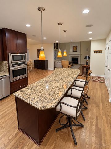 3376 Renaissance Boulevard, Middletown, OH 45005