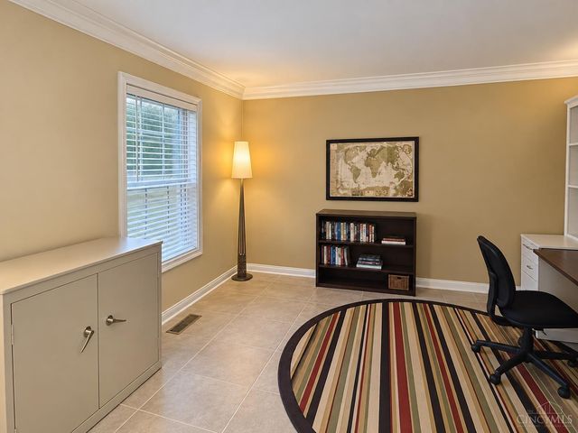 3376 Renaissance Boulevard, Middletown, OH 45005