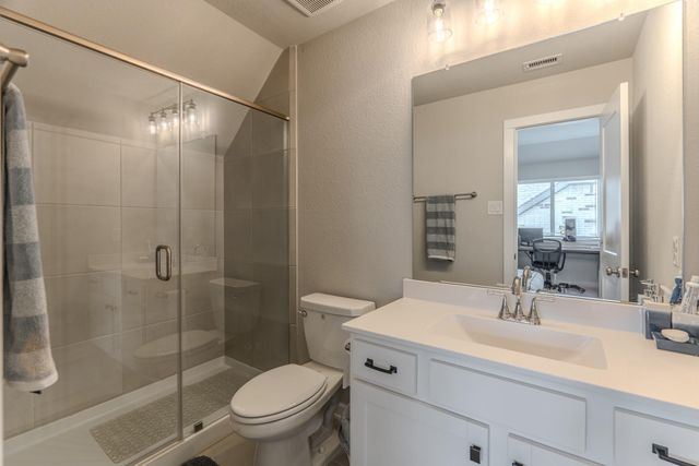 17794 Tree Of Heaven, Conroe, TX 77385