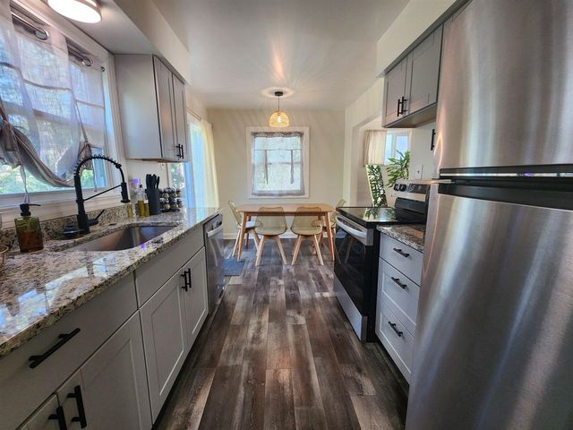 2464 Greenfield Road, Berkley, MI 48072